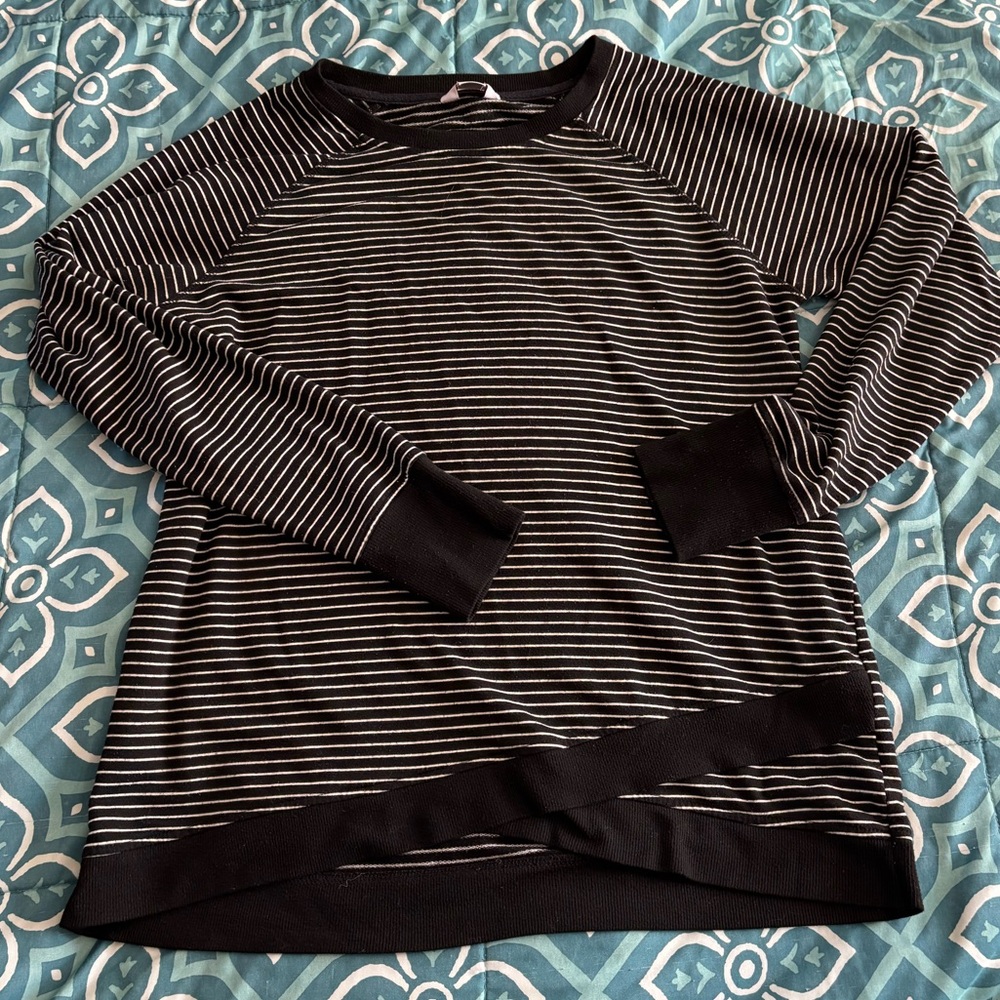 Danskin Wrap Hem Striped Tee